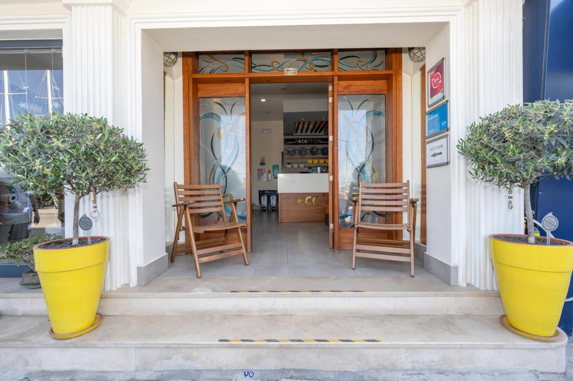 Ece Marina Suites Fethiye Extérieur photo